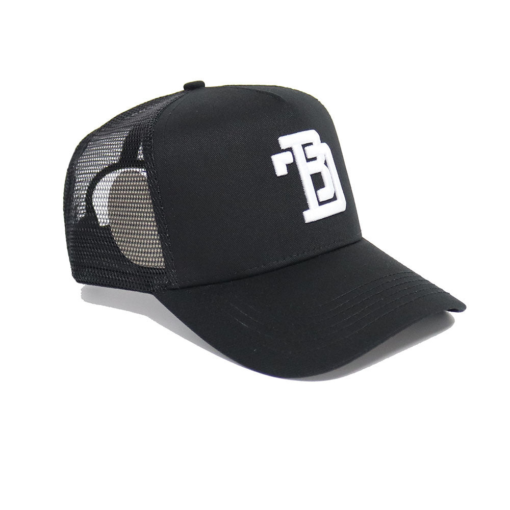 BDT // BLACK AND WHITE MESH BACK