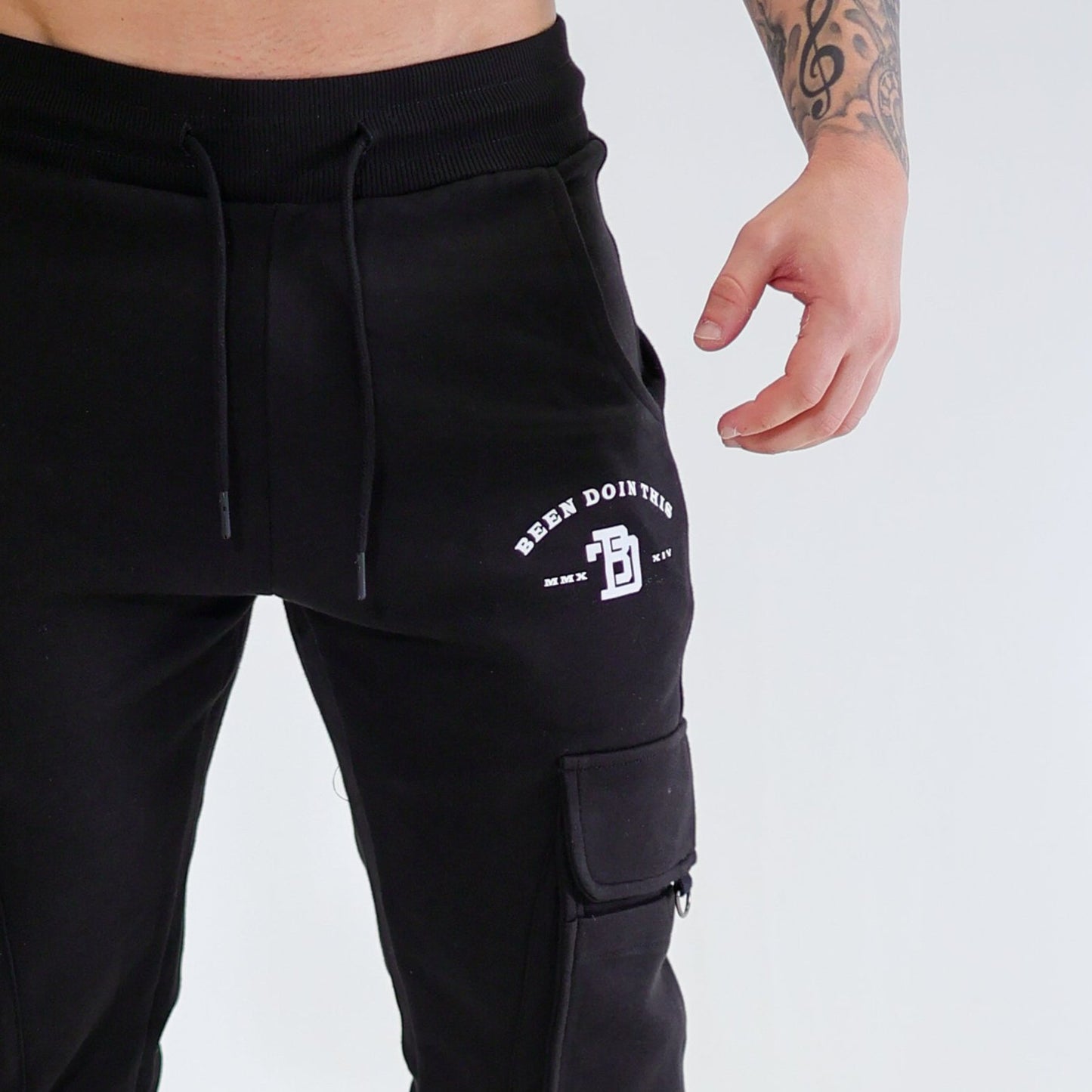 BDT // TACTICAL SWEATS BLACK