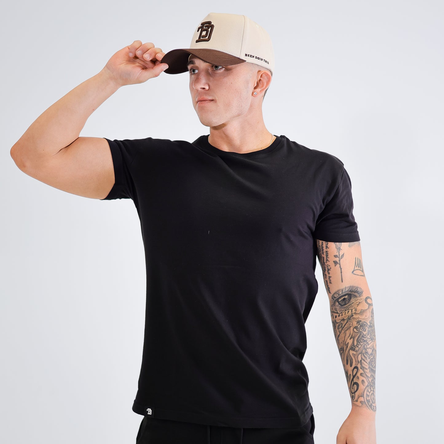 BDT // BLOCK HAT CREAM AND BROWN