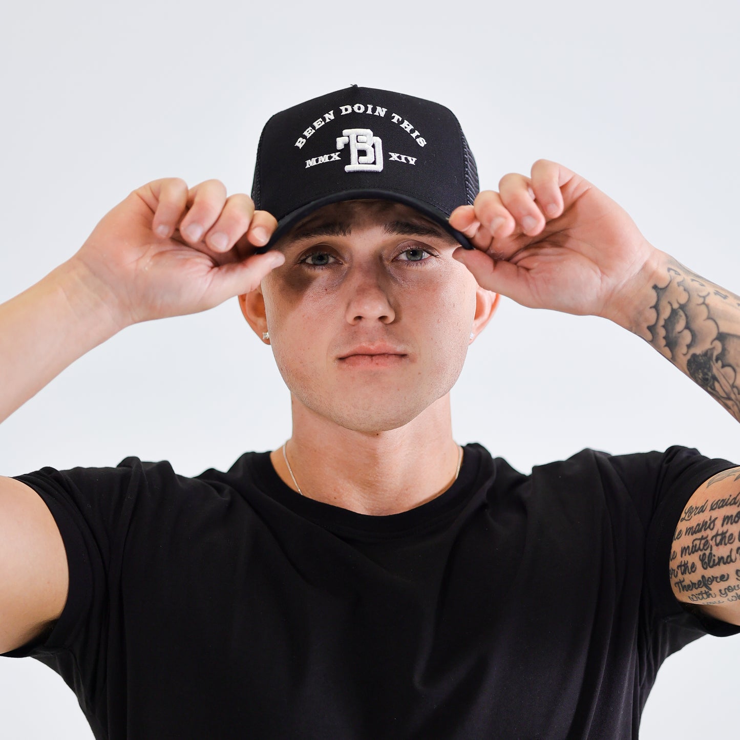 BDT // NUMERAL HAT BLACK & WHITE