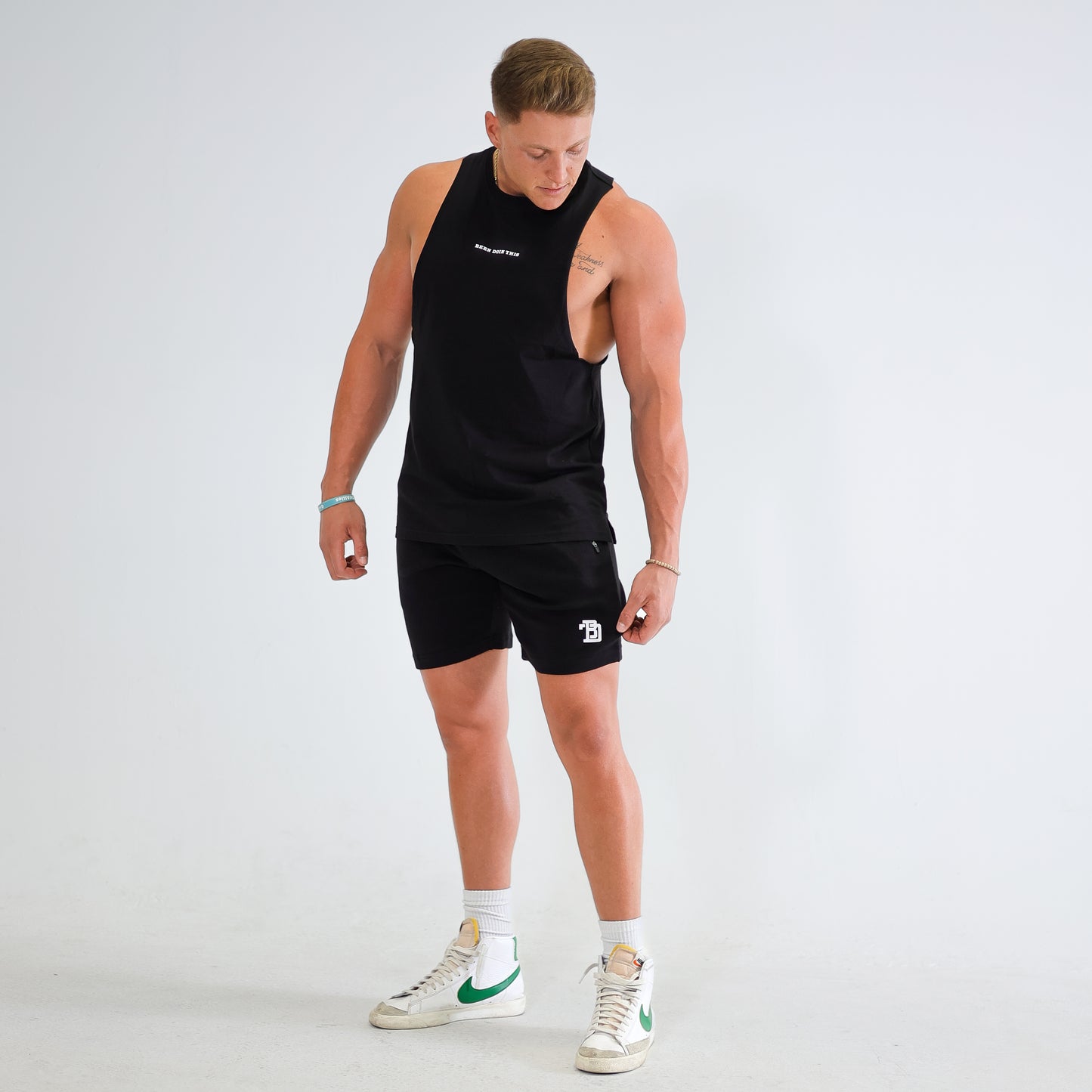 BDT // MINIMAL TANK BLACK